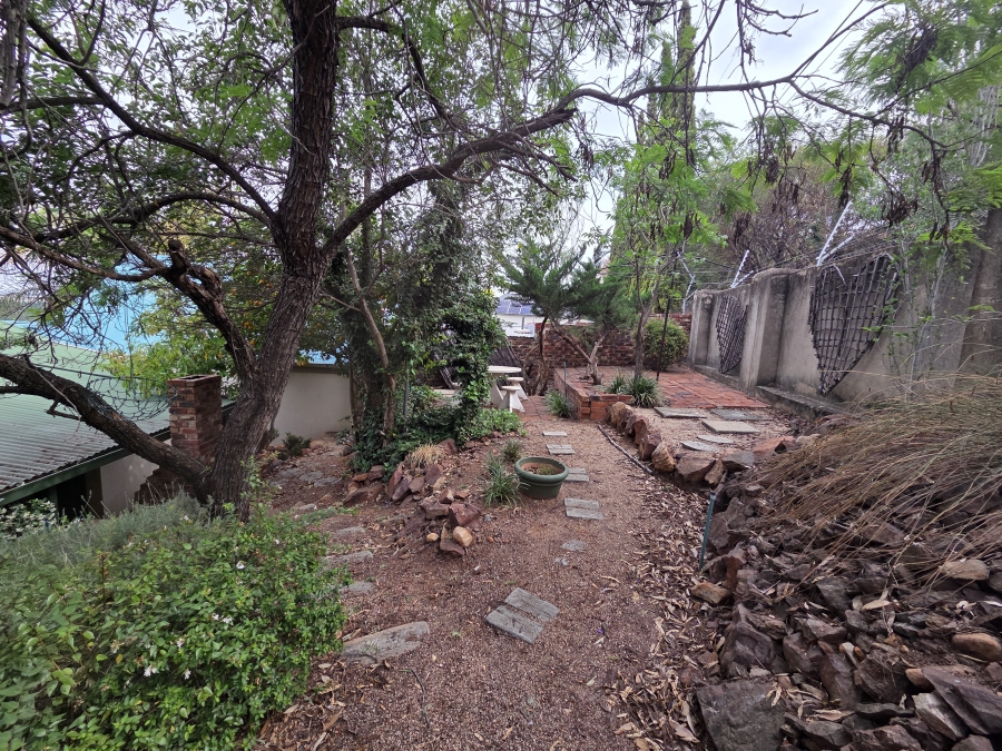 To Let 3 Bedroom Property for Rent in Wilkoppies North West